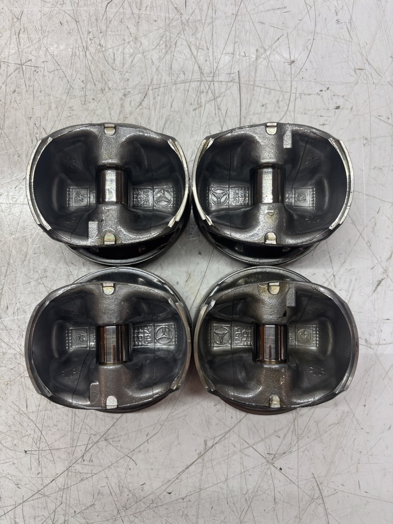 [MTD-481619] 4x Pistones Para Mercedes Clase A W176 1.6 A180 M270.910