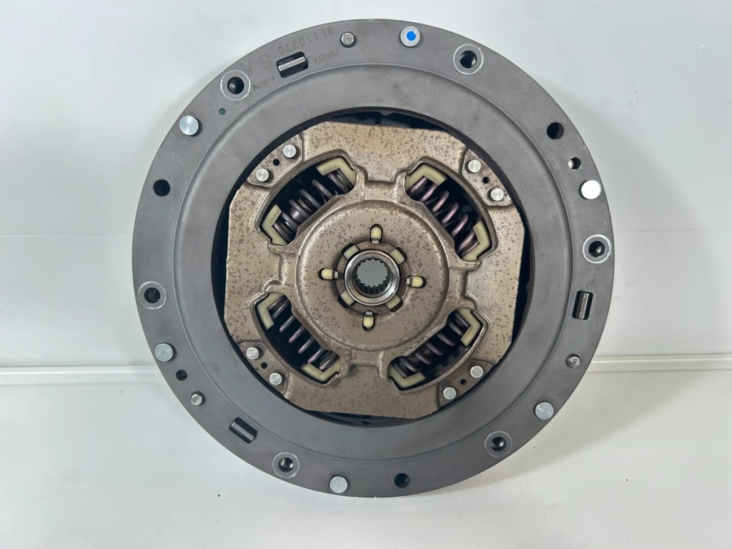 [1000761] Embrague Toyota Auris 1,8 Hybrid 2ZR-FXE
