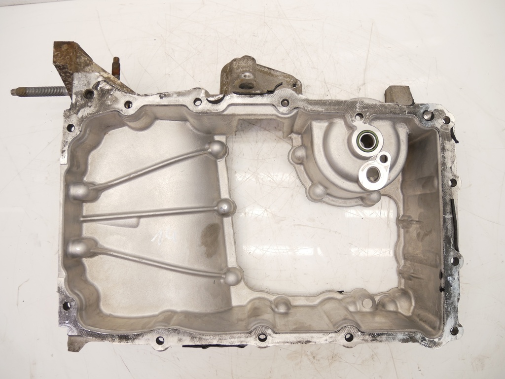 [MTD-388698] Cárter de aceite superior para Citroën Peugeot 1.2 VTi EB2F HMZ