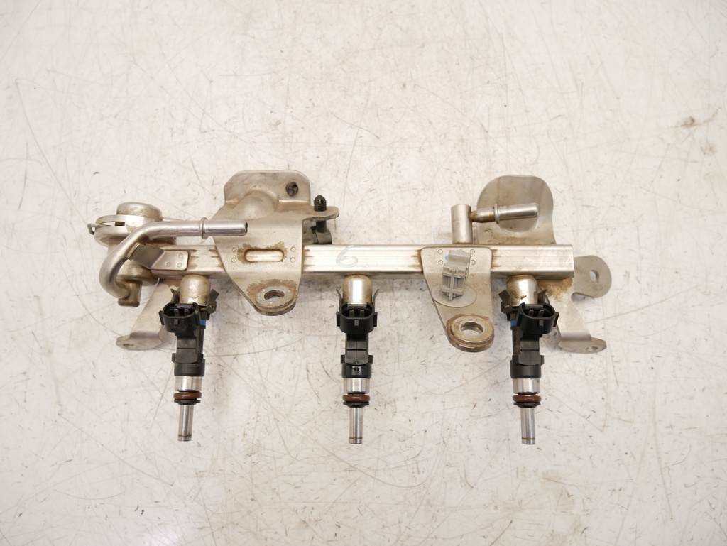 [MTD-387682] Rampa de inyectores Renault Captur 0.9 TCe 90 CV H4B412 175201470R