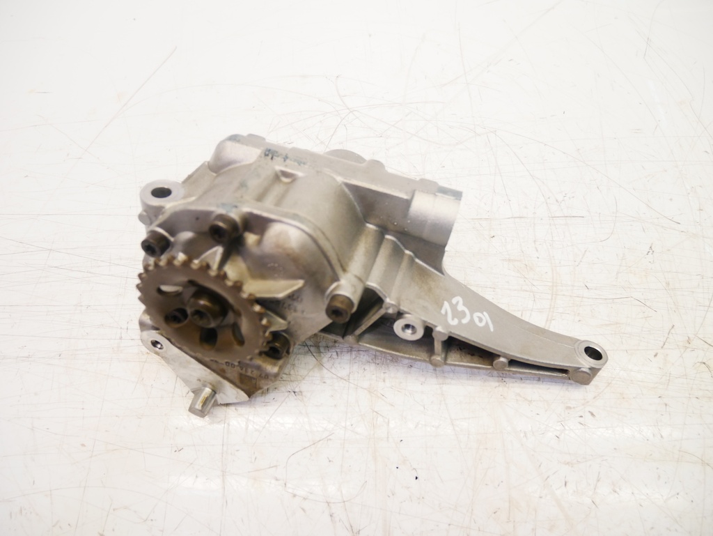 [MTD-403612] Bomba de aceite Mercedes GL X164 450 4.7 V8 M273.923 A2731800101