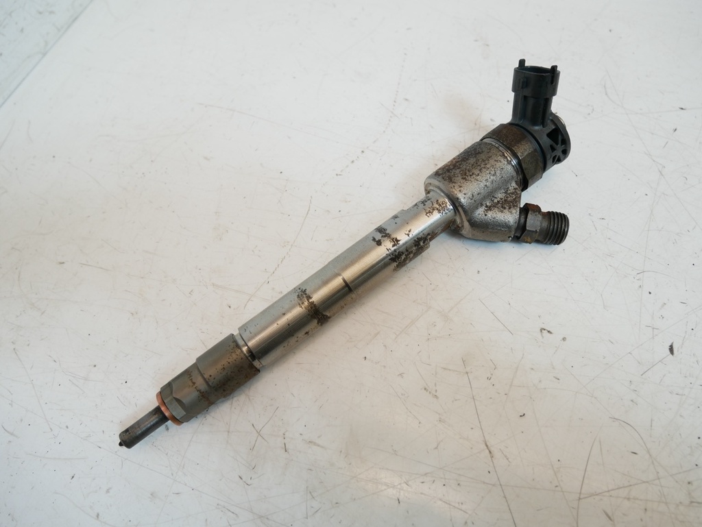 [MTD-495983] Inyector Opel Combo 1.5 Diésel YHT DV5RCF 9828959880 0445110955