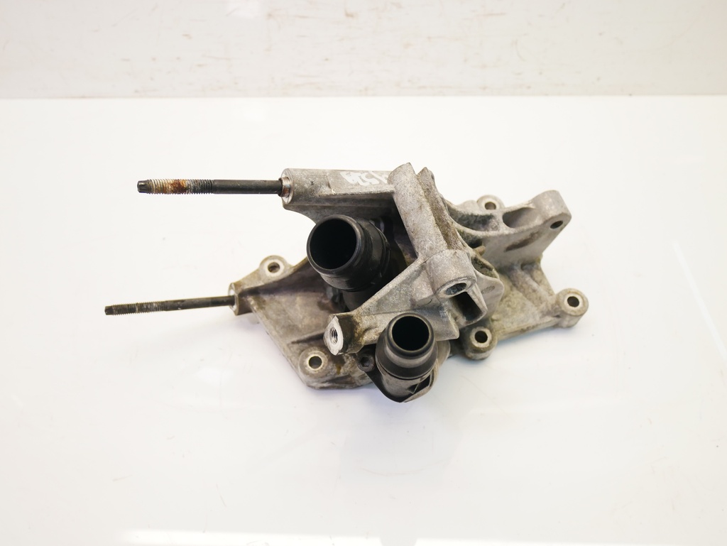 [MTD-401870] Soporte motor Toyota Avensis 1.6 D4-D 1WW N47C16A N47 2015-2018