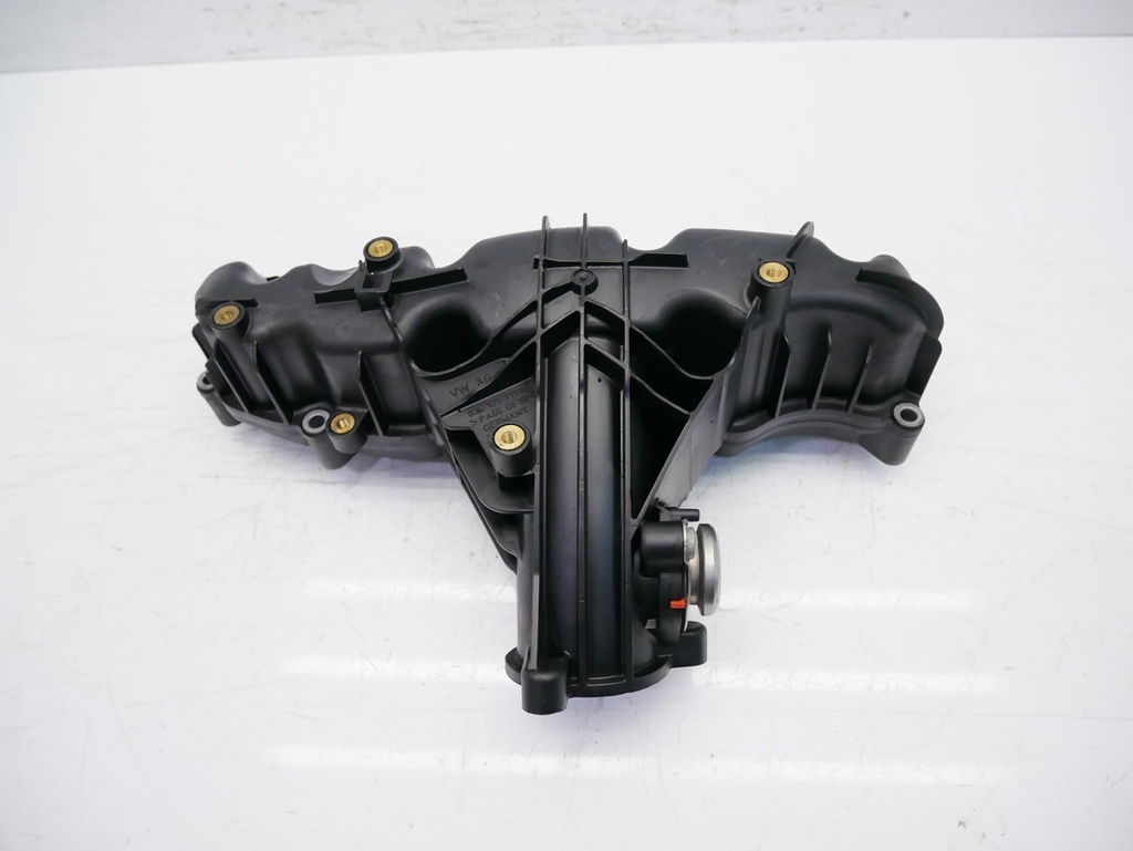 [MTD-424444] Colector de admisión Audi 2.0 TDI CJCD CJC 03L129711BA