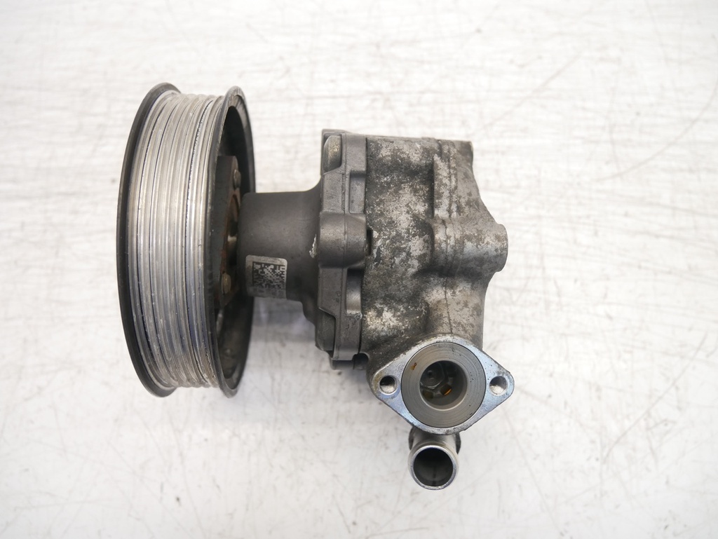 [MTD-436827] Bomba de dirección asistida para Audi Seat 2.0 TDI CAHA CAH 4F0145156C