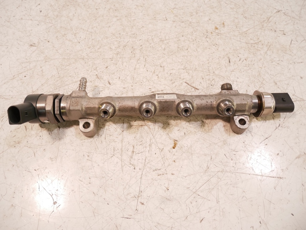 [MTD-437248] Flauta de inyectores para Audi A4 B9 2.0 TDI DET DETA 04L089