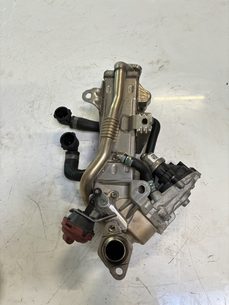 [MTD-448983] Enfriador de gases de escape para BMW Serie 5 G30 G31 3.0 d 530d xDrive B57D30A B57 8599832