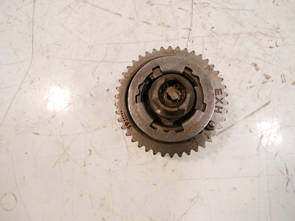 [MTD-452694] Árbol de levas Nissan Qashqai J11 J12 1.3 DIG-T HR13DDT 130252707R