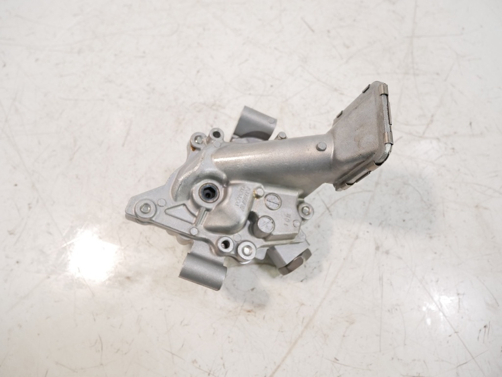 [MTD-467814] Bomba de aceite Toyota Auris Prius 1.8 Hybrid 2ZR-FXE 2ZR