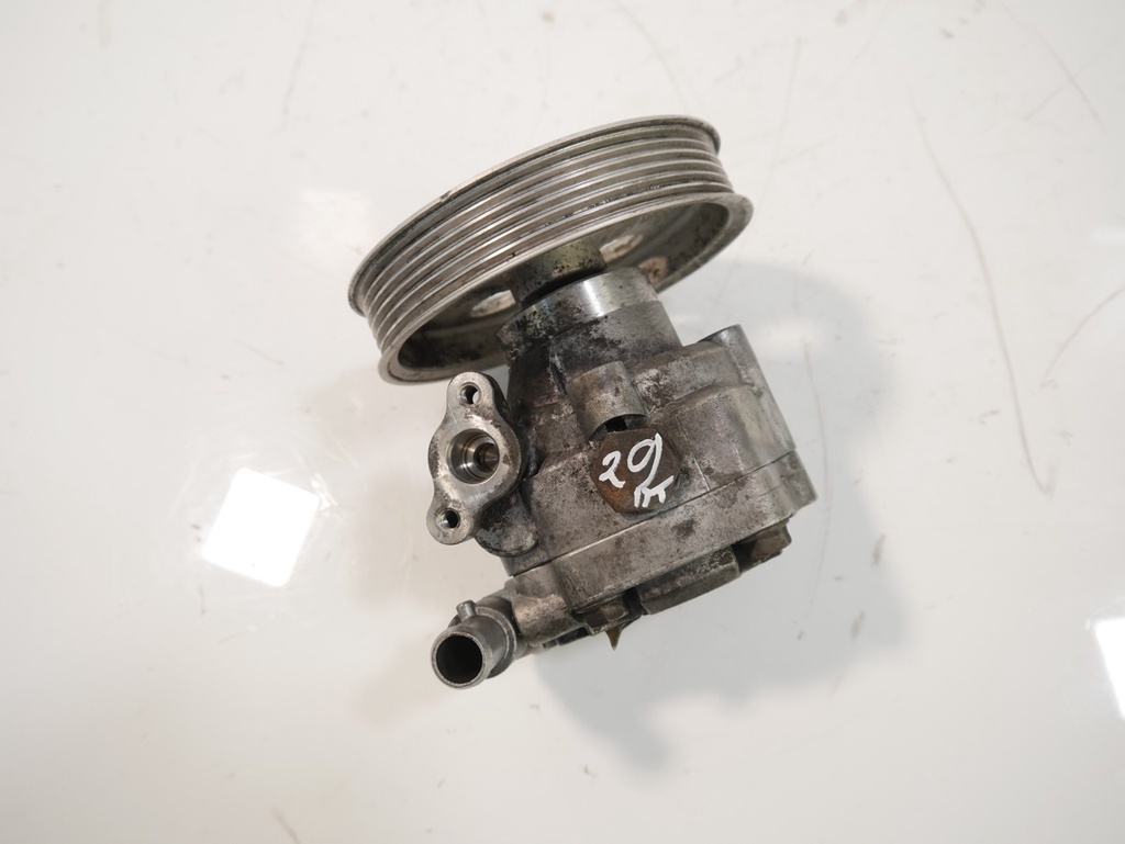 [MTD-470816] Servobomba de dirección Audi A4 A5 A6 Q5 2.0 TFSI quattro 8K0145153F