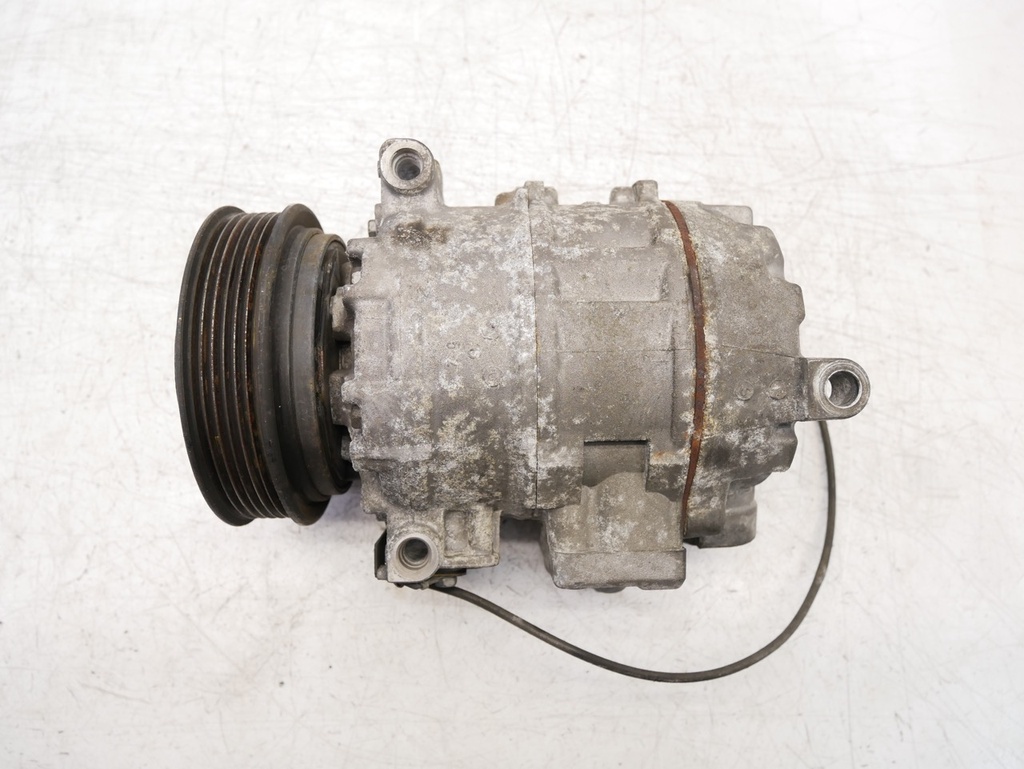 [MTD-474067] Compresor de aire acondicionado Porsche Boxster 986 3.2 gasolina M96.24 447220-8261