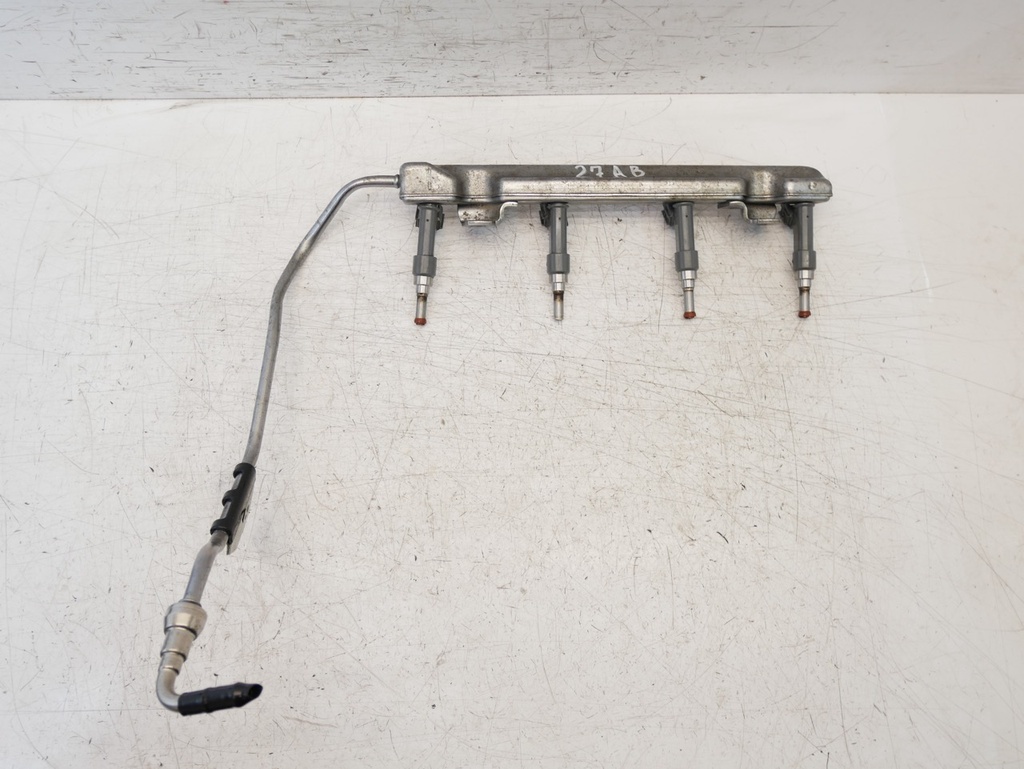[MTD-474344] Colector de inyección Toyota C-HR 1.8 Hybrid 2ZR-FXE 2ZR 23250-0T110