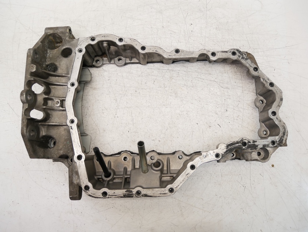 [MTD-473907] Cárter de aceite superior Land Rover Discovery Sport L550 2.2 CRDI 224DT