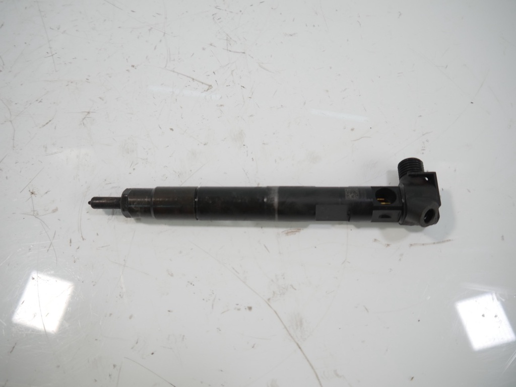 [MTD-475604] Inyector de combustible Infiniti Q50 2.2d OM651.970