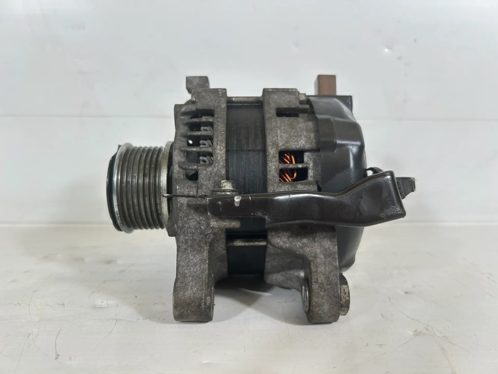 [1000774] Alternador Toyota Hilux VIII MK8 2.4 D 2GD 2GD-FTV 27060-0L110