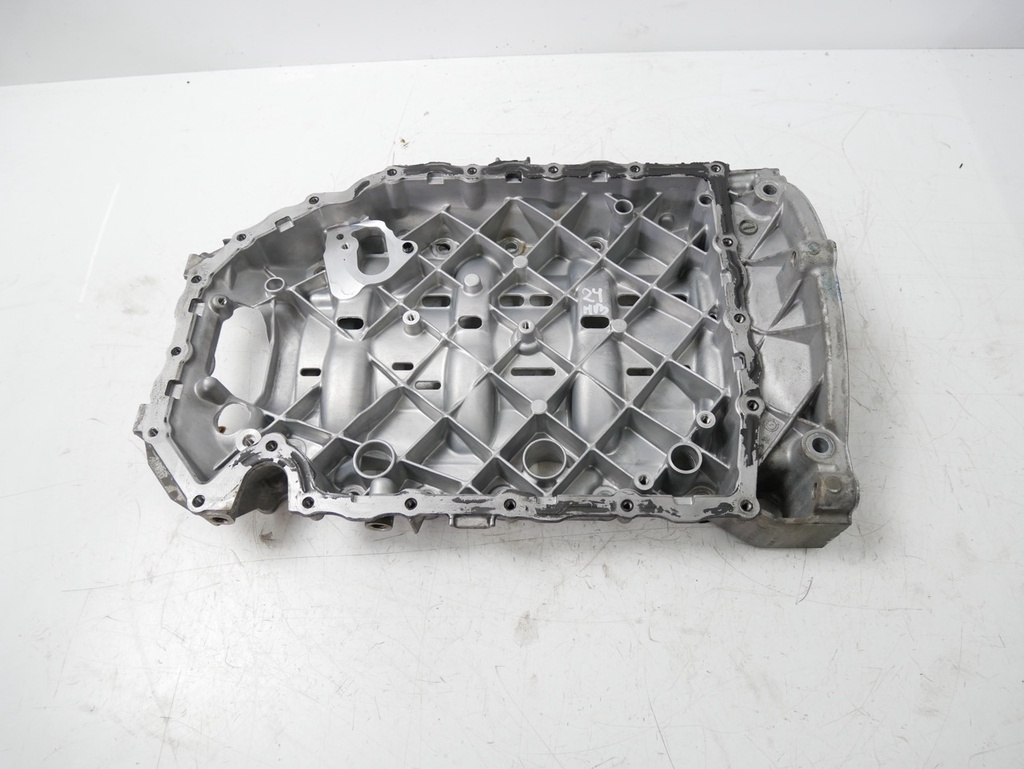 [MTD-476235] Parte superior del cárter de aceite para Audi A3 VW Golf 2.0 TFSI CCTA/ CCT 06J103603T