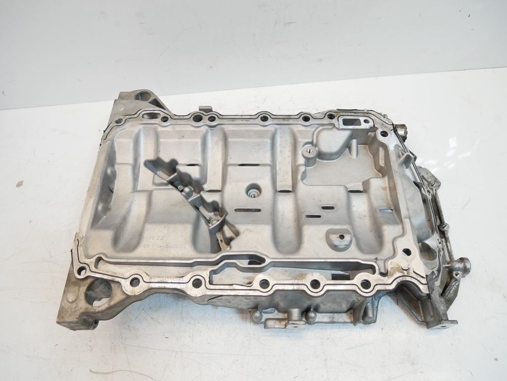 [MTD-479606] Cárter de aceite parte superior Audi A5 A4 B8 A6 C7 2.0 TFSI quattro CAED CAE 06H103603AK