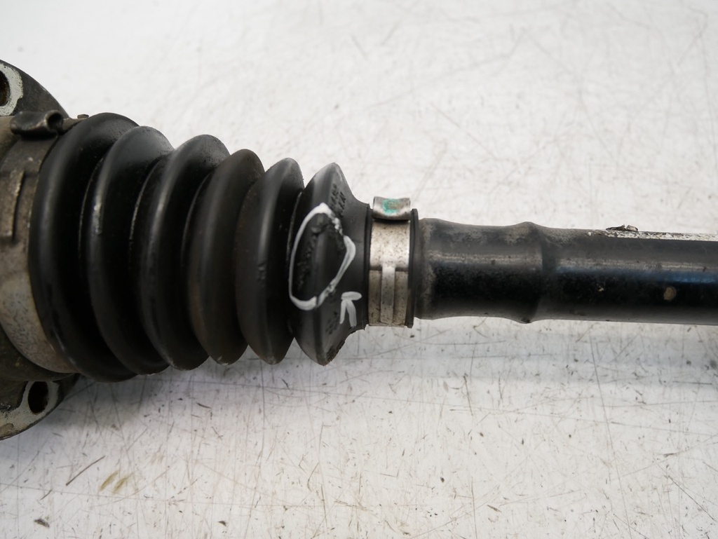 [MTD-491694] Eje de transmisión VW Amarok 3.0 TDI 4motion DDX DDXB 2H0407271D