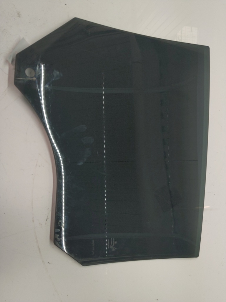 [MTD-504752] Cristal trasero derecho Mercedes CLA X117 OM651.930 A1177350810