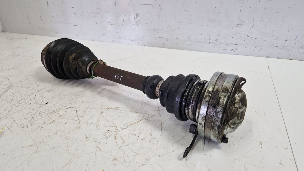 [MTD-509415] Eje de transmisión VW Transporter T4 2.5 TDI AJT JZW407449FX