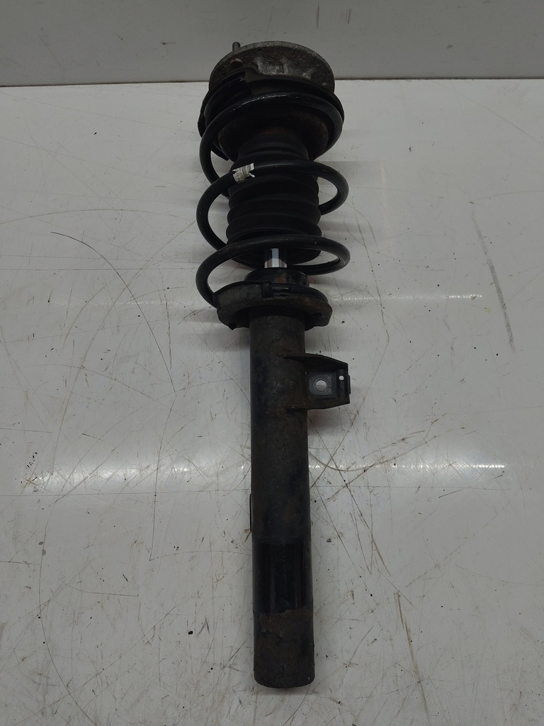 [MTD-514684] Puntal de suspensión izquierda BMW Z4 E89 2.5 23i N52B25A N52B25O1 N52 6796439