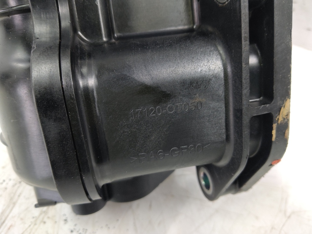 [MTD-515051] Colector de admisión Toyota Auris E18 1.8 Hybrid 2ZR-FXE 2ZR 17120-0T050