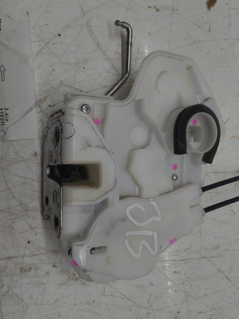 [MTD-515963] Cerradura puerta delantera izquierda Mitsubishi L200 2.4 4N15 5715A973