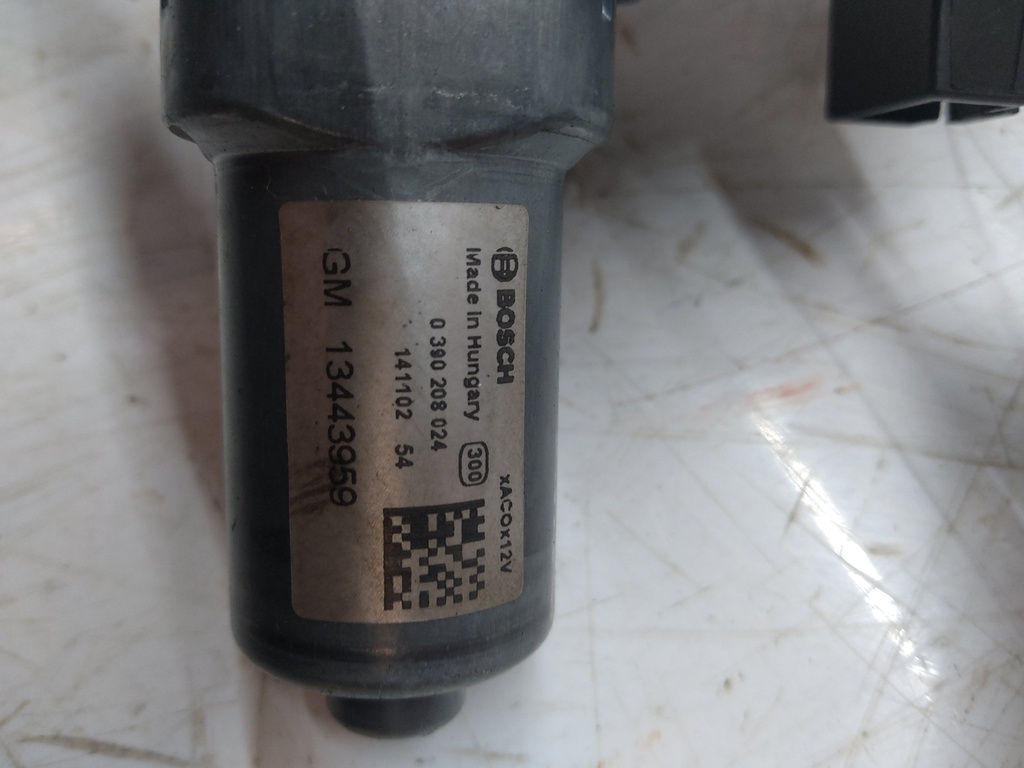 [MTD-516176] Motor limpiaparabrisas trasero Opel Corsa E 1.0 B10XFT LE1 13443959