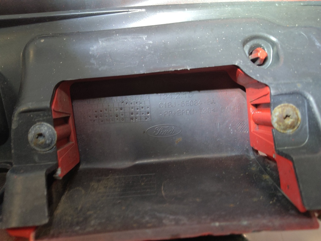[MTD-519852] Faldón lateral derecho Ford Fiesta VI JB1 1.6 EcoBoost JTJB C16HD0Z