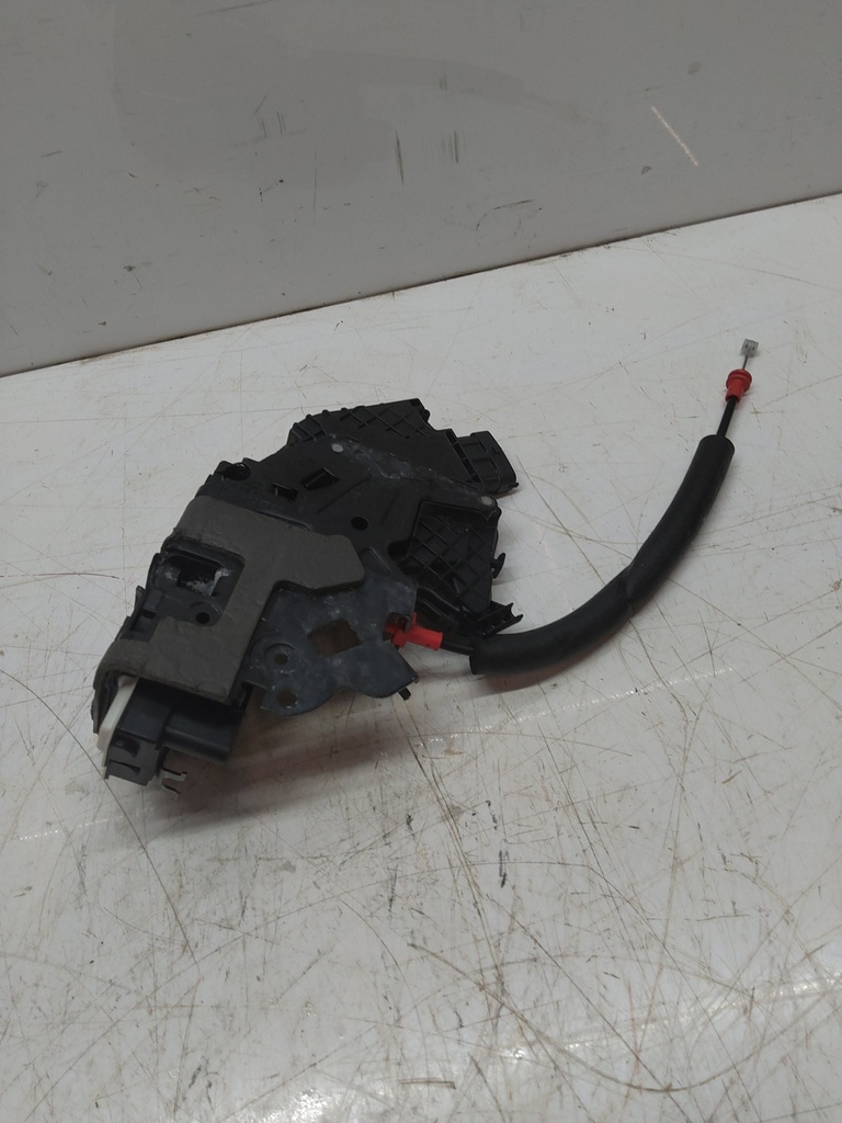 [MTD-519311] Cerradera puerta trasera derecha Land Rover Discovery Sport L550 (CPLA-24412-EG, 08/2015-)