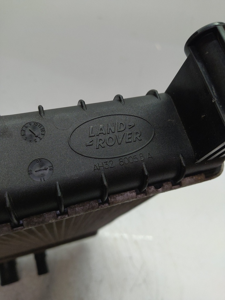 [MTD-521319] Enfriador de agua Land Rover Range Sport L320 3.0 306DT TDV6 AH32-8005-BA