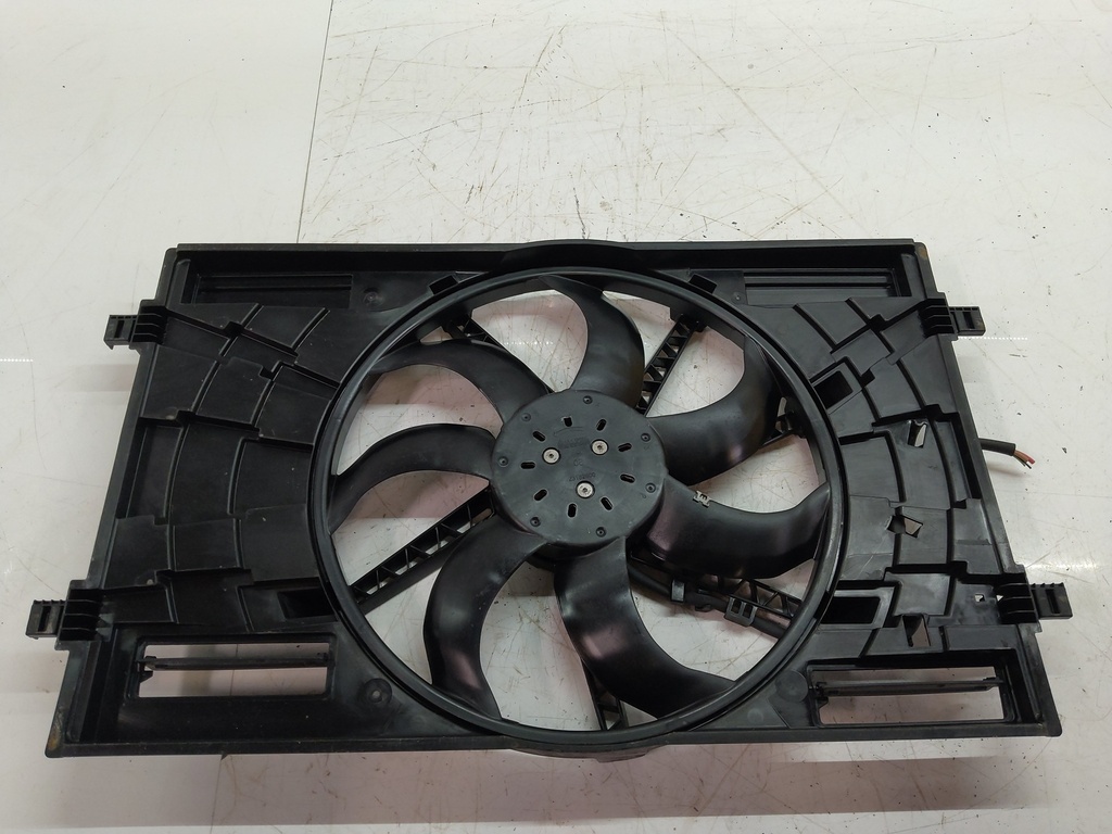 [MTD-523496] Ventilador del radiador VW Crafter 35 2EH 2016 CKTC CKT 2.0 TDI 5Q0121205AF