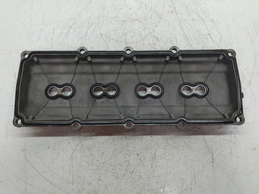 [MTD-523645] Tapa de balancines Dodge Ram 1500 2004 EZA 5.7 V8 53021599AH