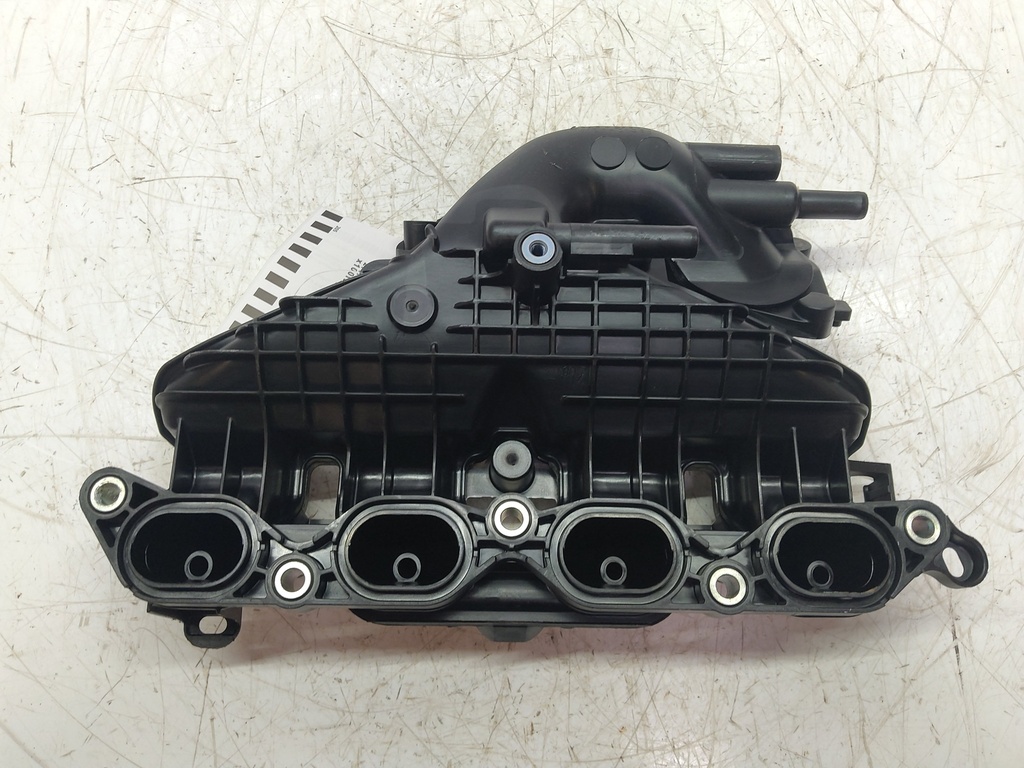 [MTD-523901] Colector de admisión Toyota Yaris P13 2017 1.5 Híbrido 1NZ-FXE - 17120-21060