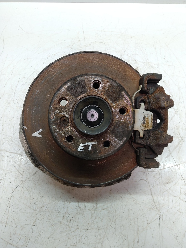 [MTD-524500] Cubo de rueda delantero izquierdo BMW Serie 1 F20 1.6 136CV N13B16A 6792285