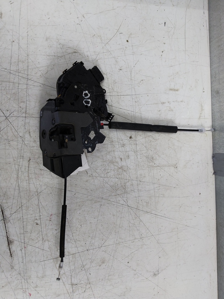 [MTD-530703] Cerradura de puerta Land Rover Discovery Sport L550 2017 2.0 D FK72203A28AE