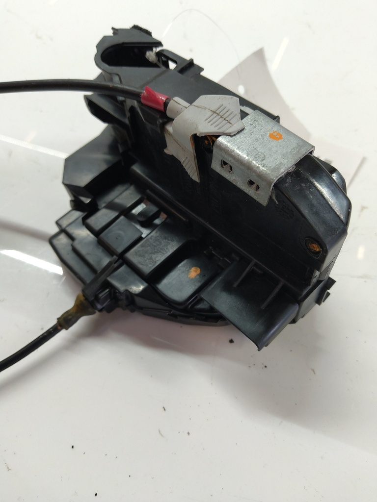 [MTD-530544] Cerradura de puerta Nissan Qashqai MK2 J11 1.3 DIG-T HR13 2019 9141SB3X