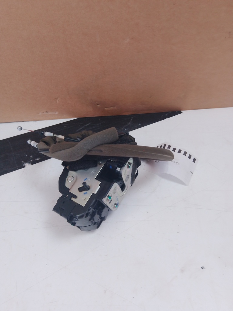 [MTD-531014] Cerradura de puerta INFINITI Q50 2017 651.930 2,2