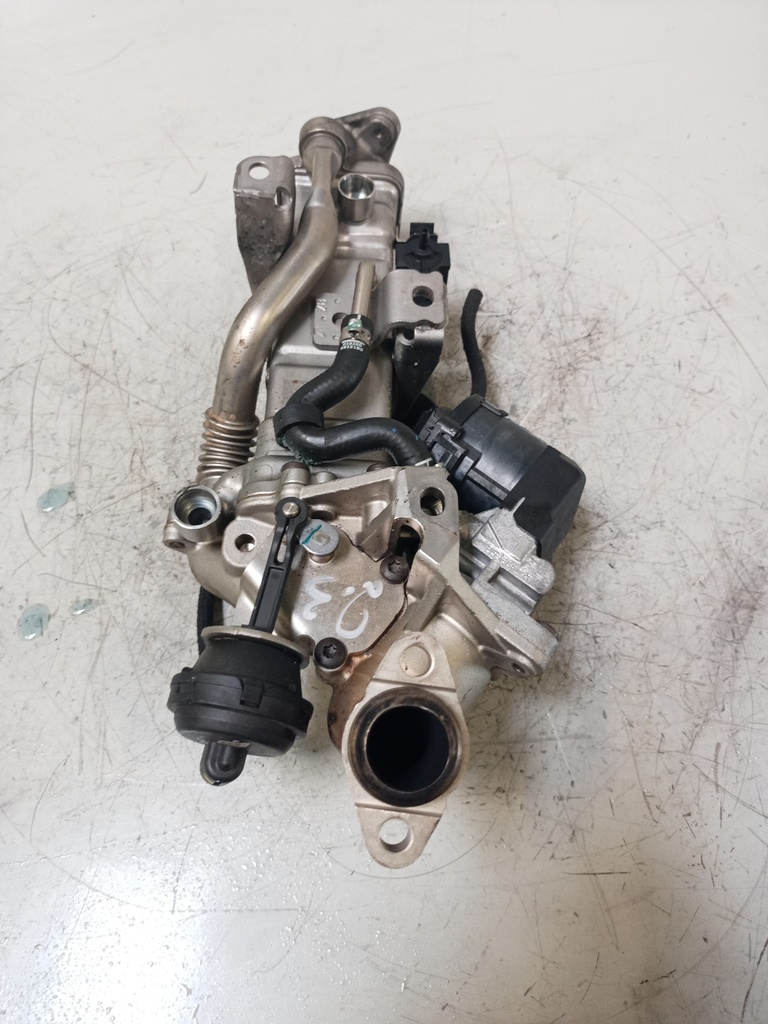 [MTD-429409] Enfriador de gases de escape BMW Serie 4 F36 F32 F33 435d 3.0 xDrive N57D30B N57 7810871