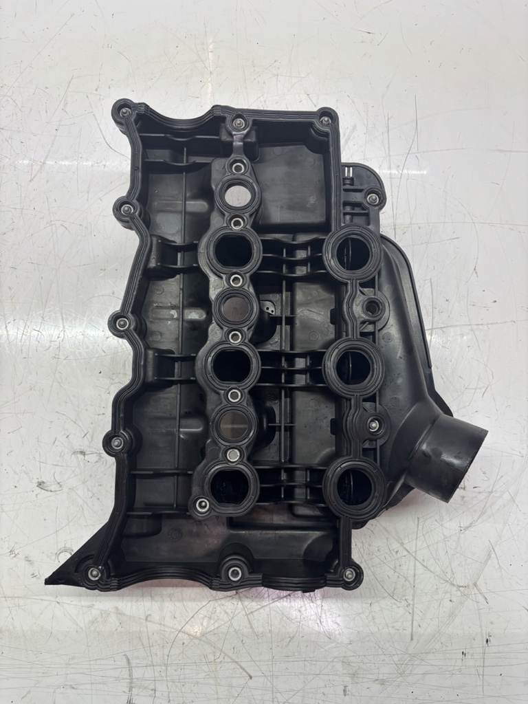 [MTD-450977] Tapa de balancines Land Rover Discovery 3 2.7 TD 4x4 276DT AJD 4S7Q-9424-G