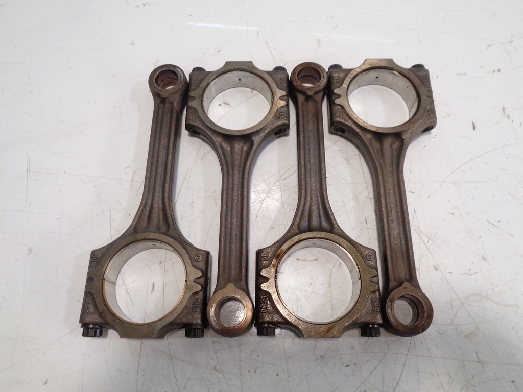 [MTD-395445] 4x biela VW Seat Skoda Ibiza Fabia Polo 1.4 gasolina CGG CGGB