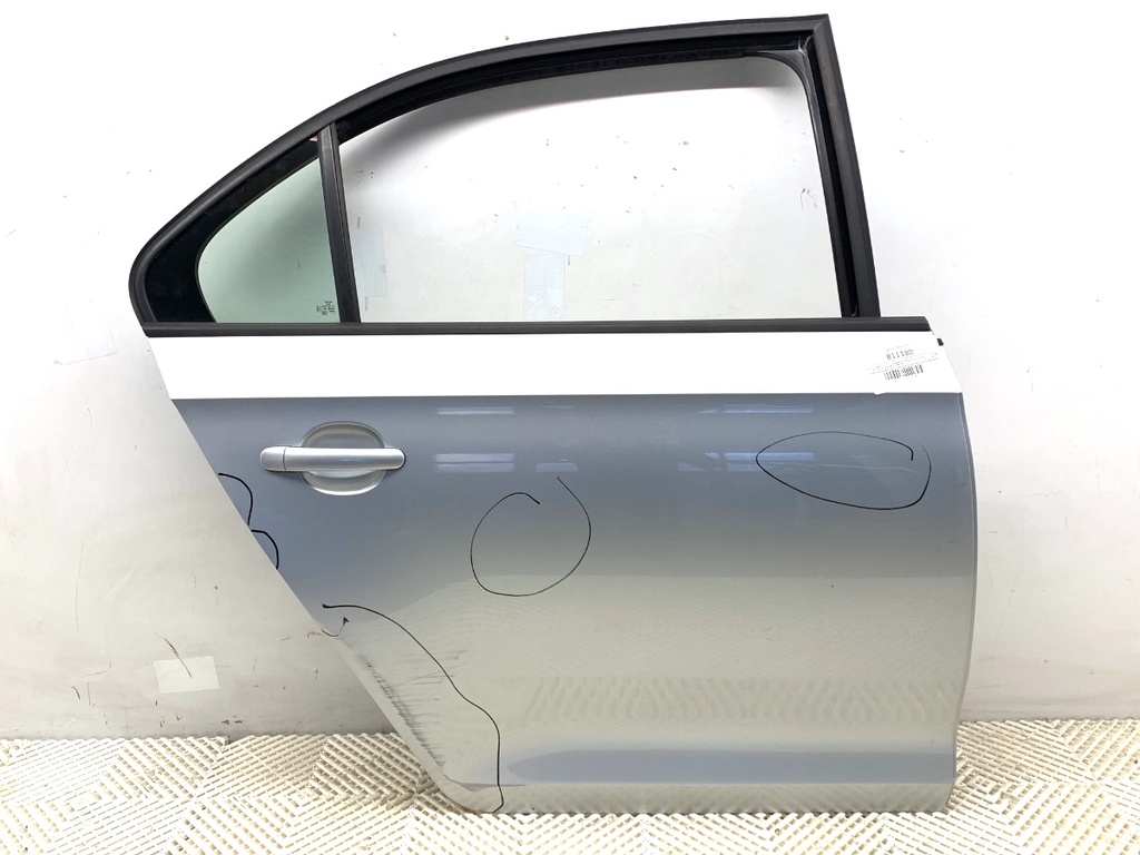 [STARK-811180] Puerta trasera derecha SEAT Toledo IV (KG3) 1.2 TSI 2012-2019