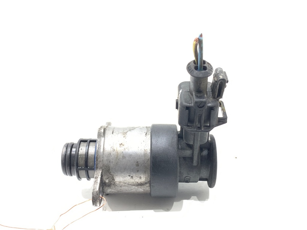 [STARK-813452] Regulador de presión de combustible Ford Fiesta VI 1.5 TDCi 70 kW (95 CV) 2015-2017