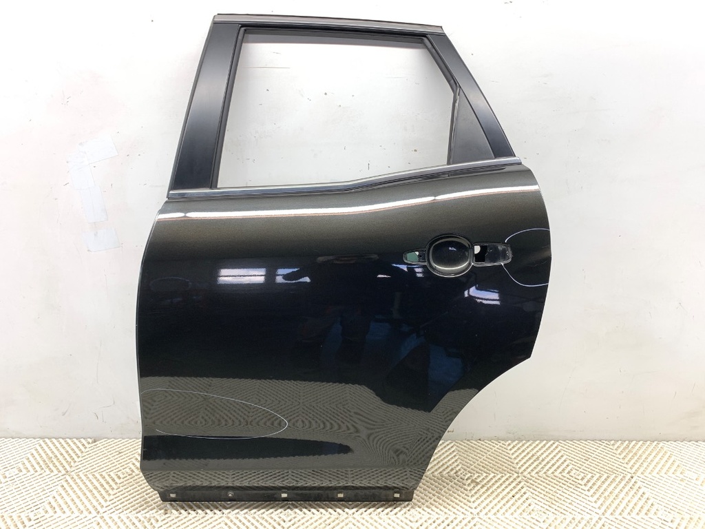[STARK-815027] Puerta trasera izquierda Mazda CX-7 (ER) 2006-2014
