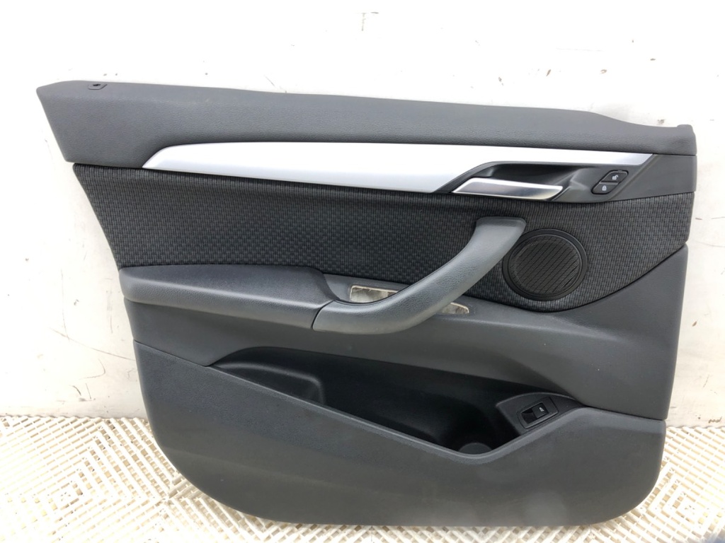 [STARK-829678] Panel de puerta delantero izquierdo BMW X1 (F48) 2014-2022