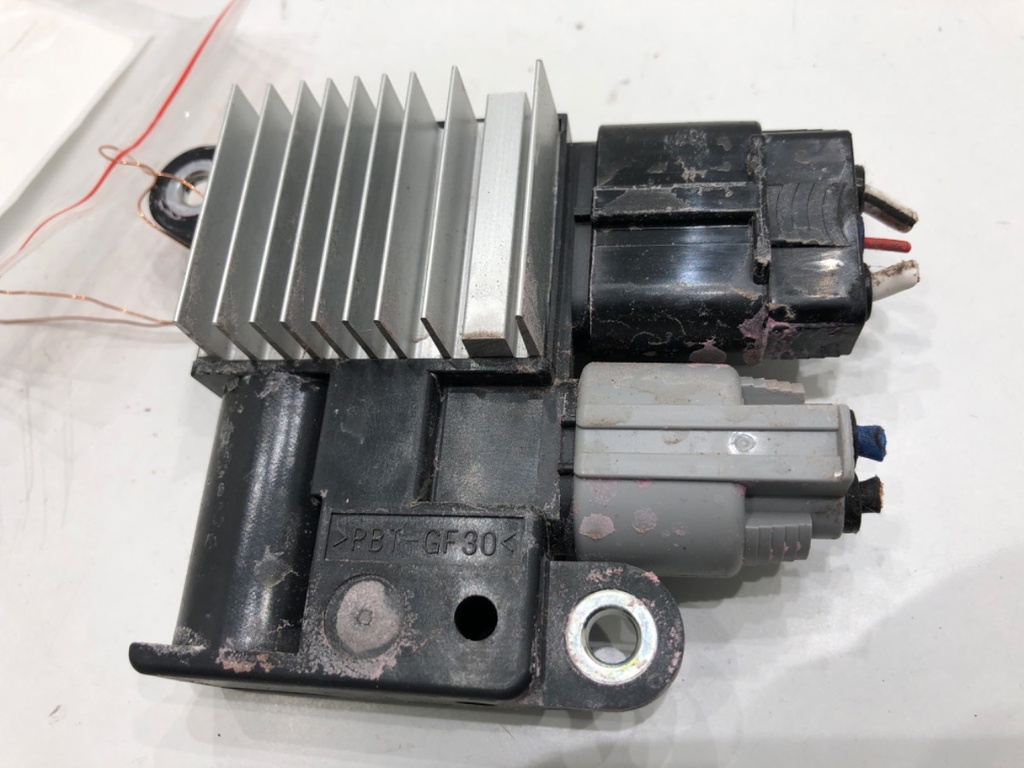 [STARK-829927] Módulo de ventilador LEXUS LBX (_AYH1_, _AYA1_) 2023-