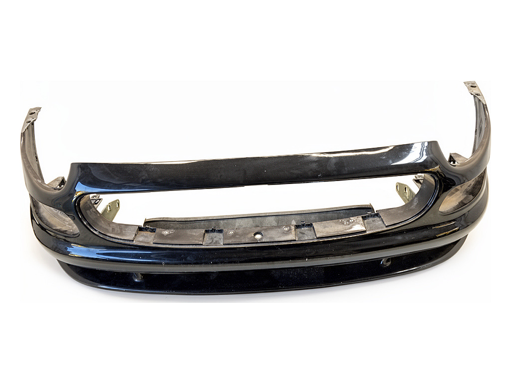 [STARK-926502] Parachoques delantero Maserati 3200 GT 1998-2002