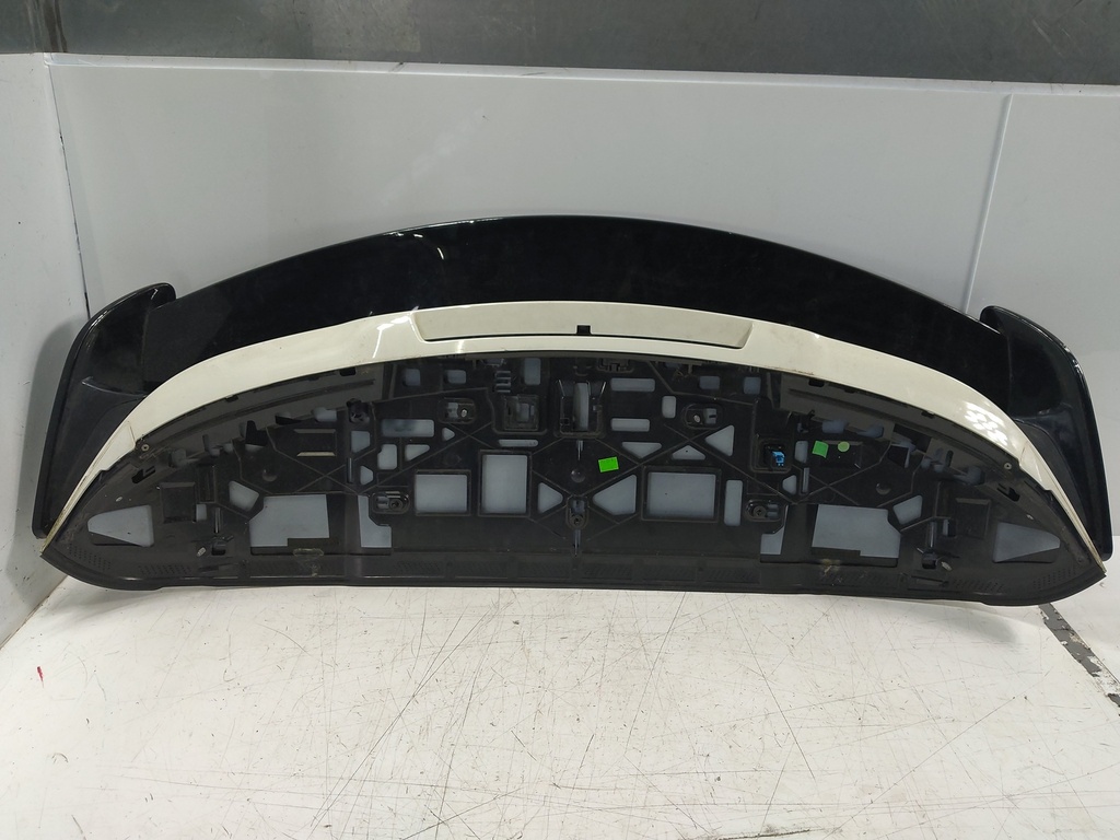 [MTD-533806] Kit alerón trasero Mercedes GLA X156 2015 M133.980 133.980 M133 2.0 A1567900500