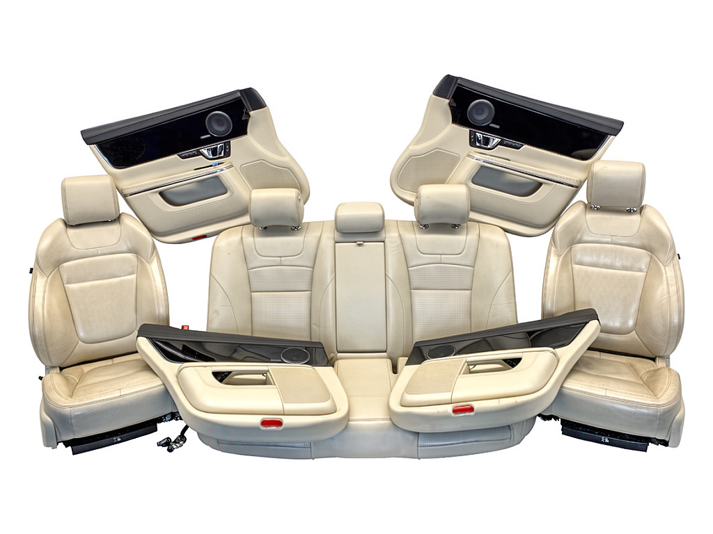 [STARK-932613] Panel de puerta lateral completo JAGUAR XJ (X351) 2009-2022
