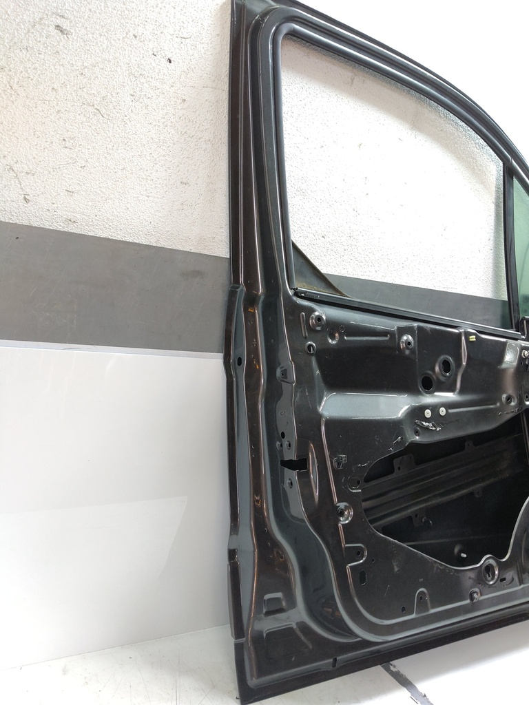 [MTD-533238] Puerta delantera izquierda Ford Tourneo Connect V408 2019 1.5 EcoBlue